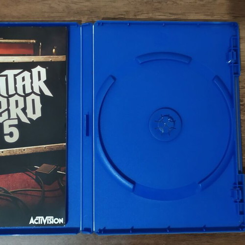 Guitar Hero 5 PS2 case used with manual without CD