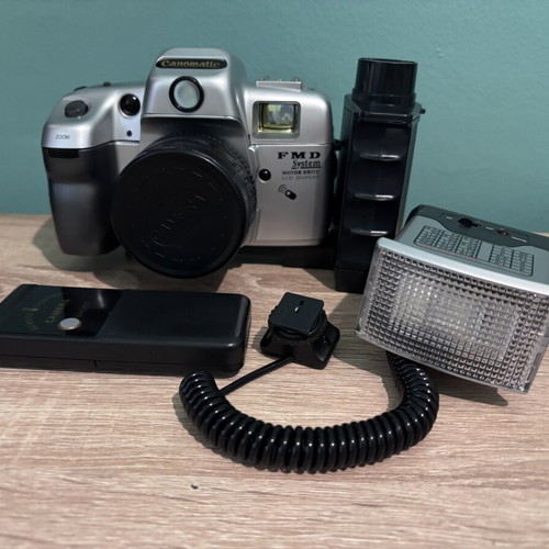 Canomatic film camera like new with remote control and accessories