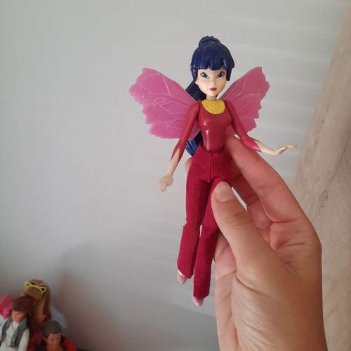 Kinder Maxi Winx Club Musa figure (2019)