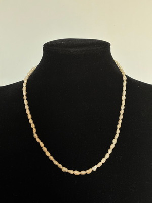 Κολιέ με μαργαριτάρια Stefanie μεταχειρισμένο, άσπρο