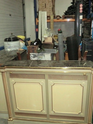 Προστατευτικά σώματος καλοριφέρ σαν καινούργια αντίκα από αρχοντικό παλάτι