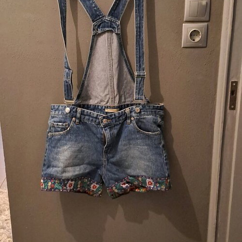 Pull & Bear denim shorts like new, size M 38 10, blue