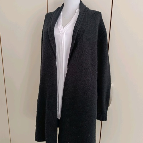 Black women's Mango cardigan used, long, buttonless