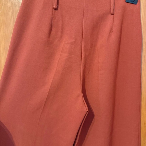 Stradivarius women's pants terracotta like new, size M