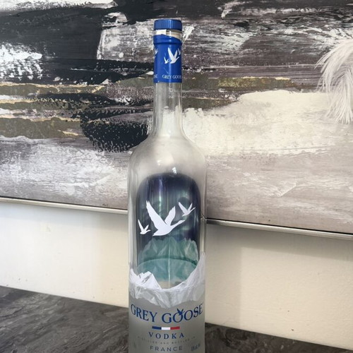 Grey Goose Vodka 1L empty bottle like new