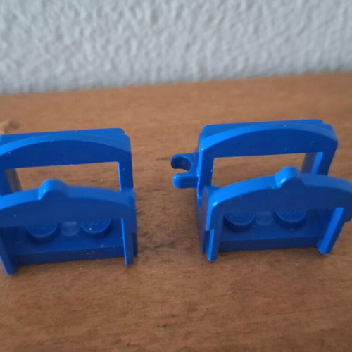 Lego Classic Castle horse saddles with clip