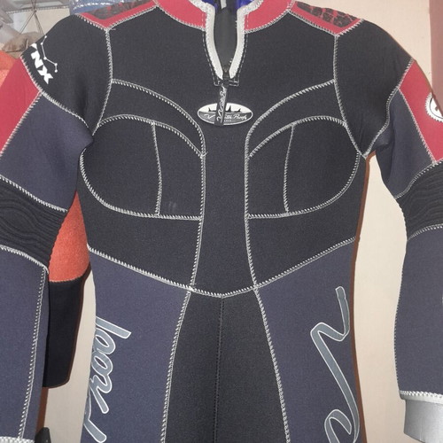 Waterproof Lynx women's diving suit size Small, neoprene 5mm like new