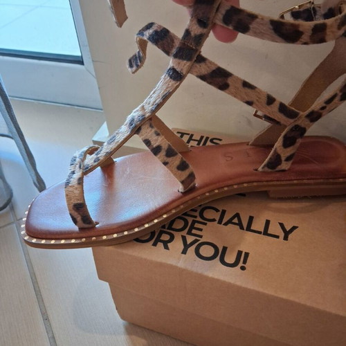 Pony Leopard Gladiator Sandals new, leather, size 38