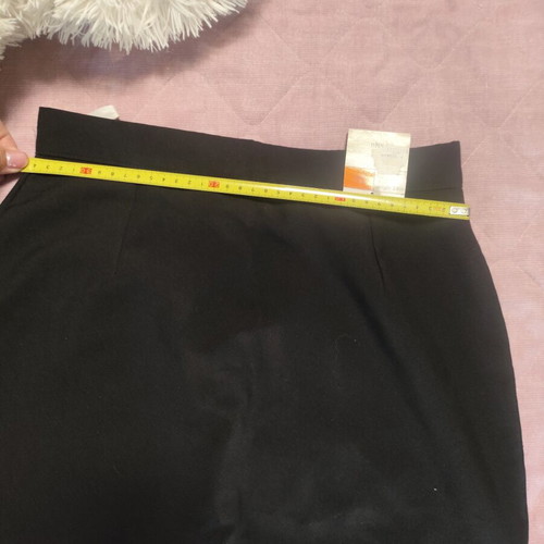 Black skirt new, size S 36 8