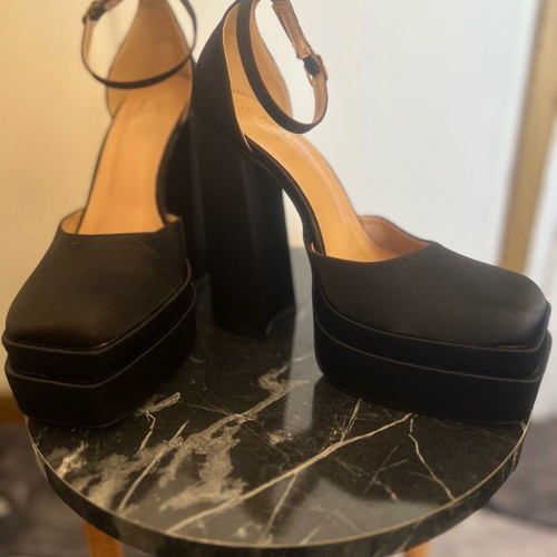 Women's platform pumps new size 41 black with ankle strap