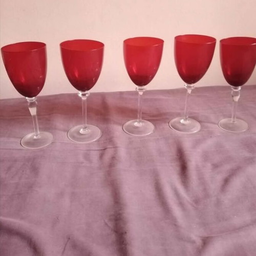 Set of 5 stemmed glasses like new, red blown glass