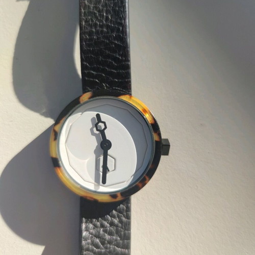 Aark Classic Tortoise White women's wristwatch used