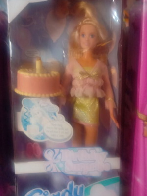 Sindy dolls new, boxed