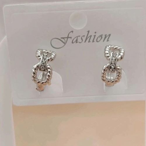 Silver earrings new 2cm