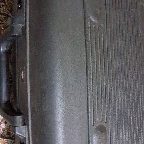 Hitachi VN-3280E videocamera used with 2 batteries, charger and case