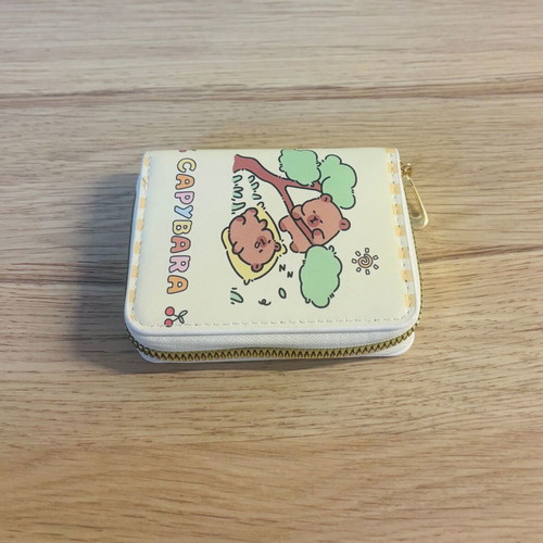 Capybara children's wallet like new with zipper