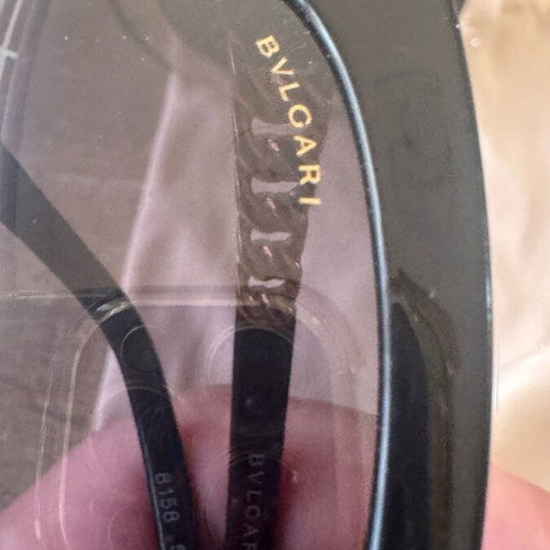 Bvlgari sunglasses like new, black