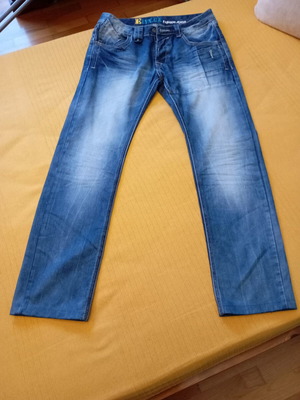 Men's denim jeans like new, size 31, blue, crinkled style