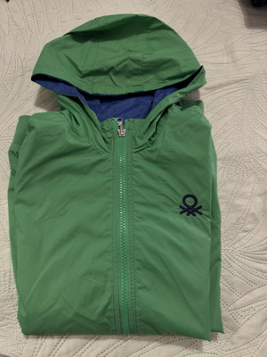 Benetton jacket 160 cm for 11-12 years like new, blue and green