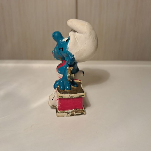 Smurf miniature used Schleich with phone 1980