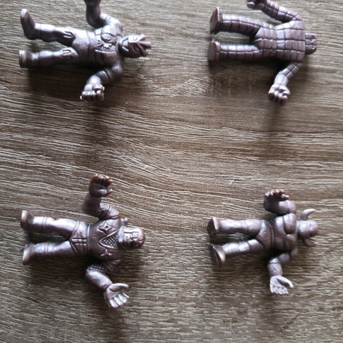 El Greco alien miniatures new, pack of 17 pieces
