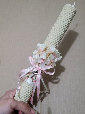 Beeswax candle like new, Easter decorative