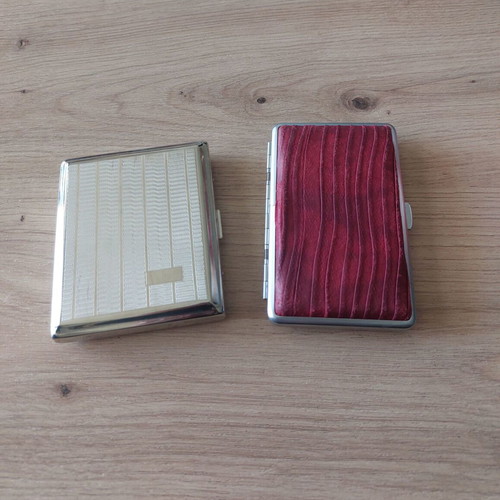 Metal cigarette cases like new, pack of 2