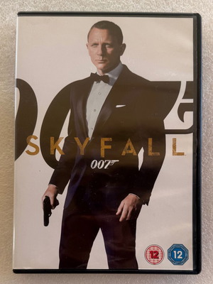 James Bond Skyfall DVD, black disc