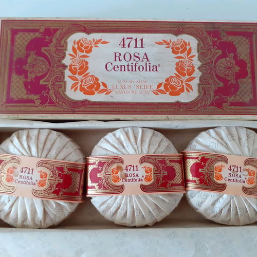Box of 4711 Rosa Centifolia scented soaps new