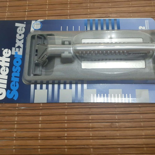 Gillette Sensor Excel Razor new in sealed packaging