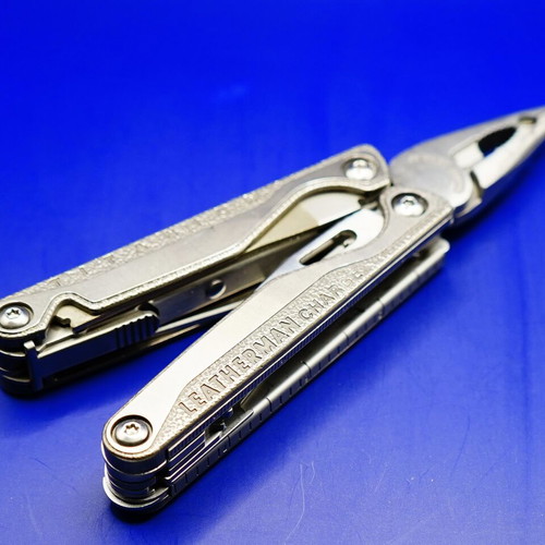 Leatherman Charge TTI 2nd Gen multitool new with nylon sheath