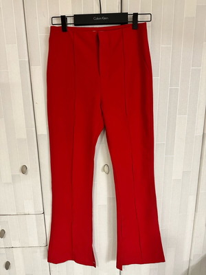 Bershka red bell-bottom pants like new with decorative slits