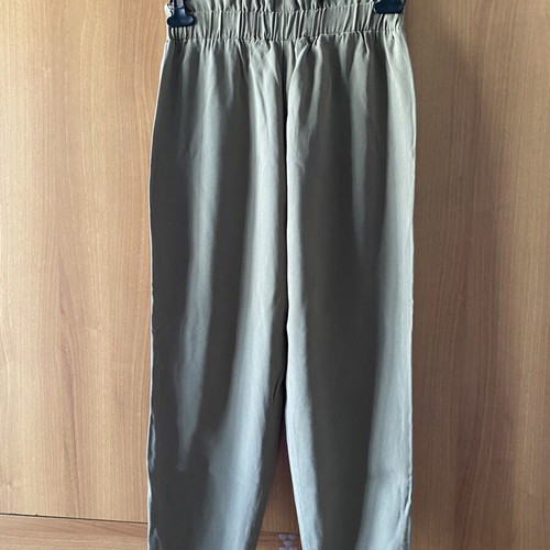 Zara women's pants new, green, size S