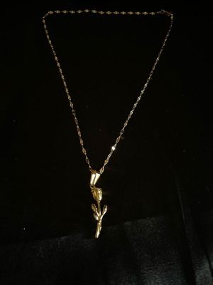 Flower necklace new, gold color, stainless steel
