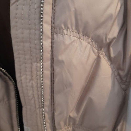 Beige jacket size M like new, light and warm