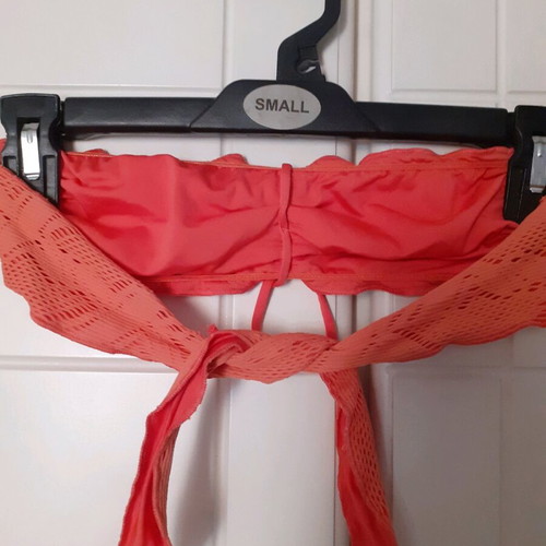 Calzedonia bikini set like new, peach with lace design