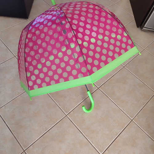 Automatic polka dot rain umbrella with cane handle, like new, transparent pink green