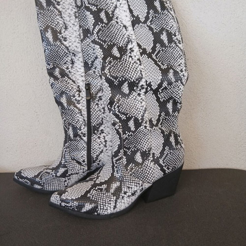 Stephan Paris western boots with snake print size 39 new