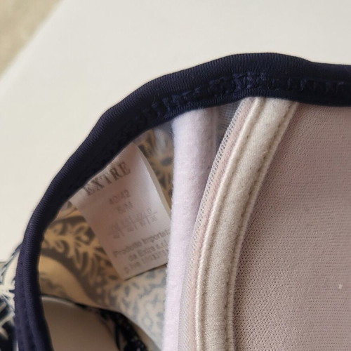 Vintage bikini top like new, fits size S/M