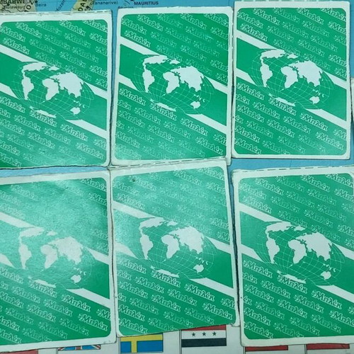 Bleck trump cards used, 9 cards from States and Flags series