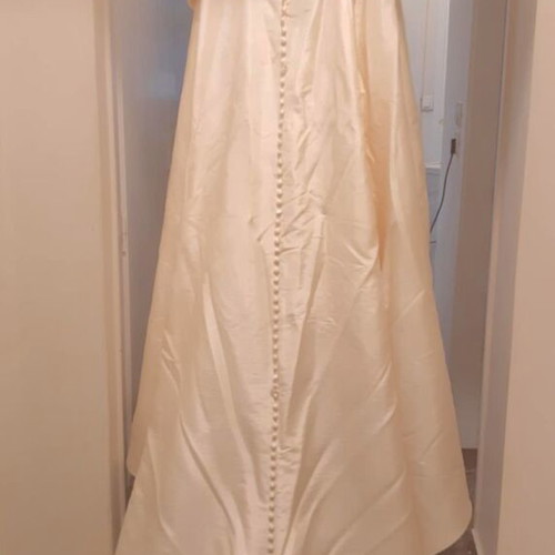 Demetrios wedding dress silk taffeta No 14 like new