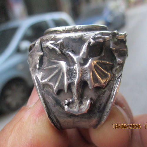 Silver men's rock ring like new, size 67, 33 grams