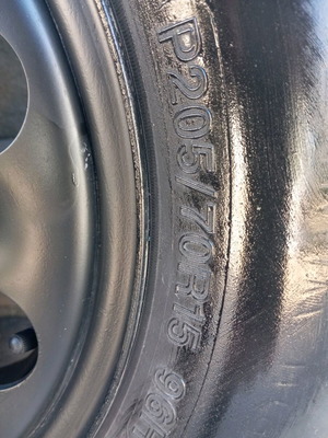 Гуми с джанти 4×4 употребявани Rock Blade 205/70R15 за Vitara Suzuki