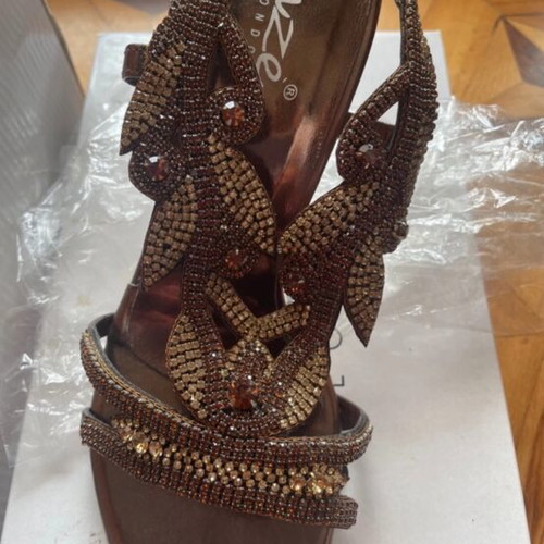 Heels new decorated with stones, size 38, 10cm heel height, brown