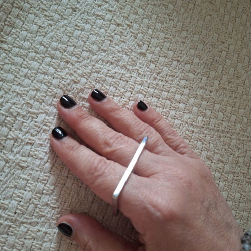 Steel ring size 19-20 like new, minimal design