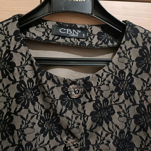 Cabrini short formal jacket like new with lace