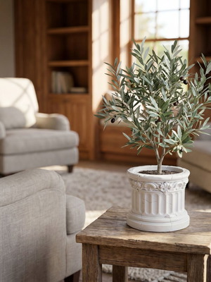 Planter in Ionic style new