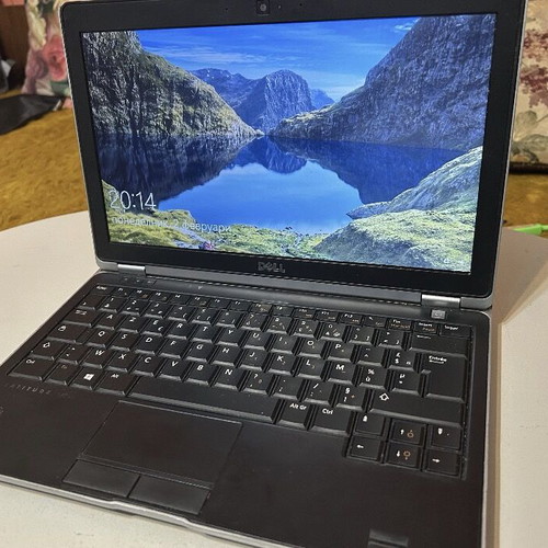 Dell Latitude E6230 laptop like new, 12GB RAM, 128GB SSD