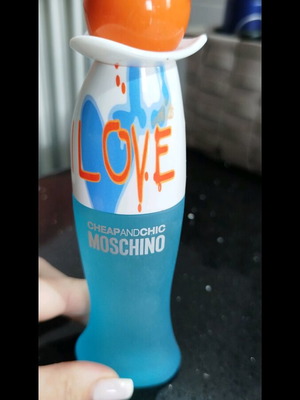 Άρωμα Moschino Eau de Parfum 50 ml σαν καινούργιο, γνήσιο
