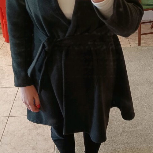 Black coat with waist tie like new, Made in Italy